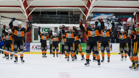 4 хоккеиста «Кременчука» стали лучшими игроками сезона УХЛ в 5 номинациях 4 хоккеиста «Кременчука» стали лучшими игроками сезона УХЛ в 5 номинациях