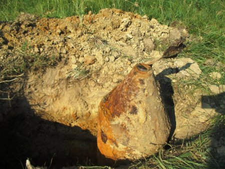 Под Кременчугом нашли 100-килограммовую авиационную бомбу