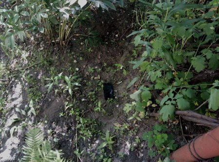 В Кременчуге поймали грабителя, пока он разглядывал украденный телефон