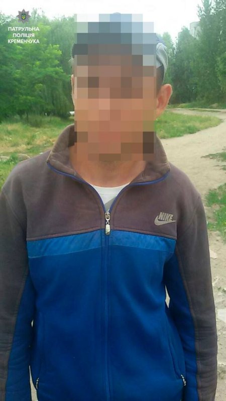 У матюкливого чоловіка кременчуцькі копи знайшли наркотики