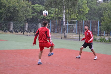 «Екзотичні Кенти» - чемпіони турніру з тенісболу