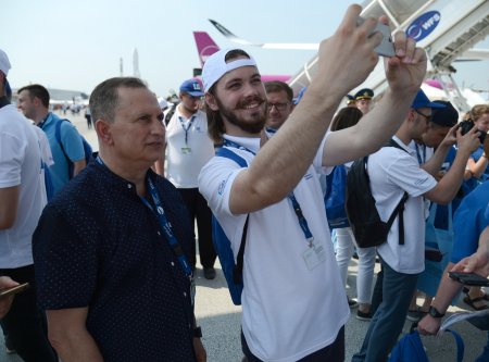 Студенты Кременчуга победили в конкурсе и поехали в Париж