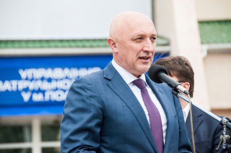 У Полтаві відкрили новий сервісний центр МВС за участі Арсена Авакова та Олександра Турчинова