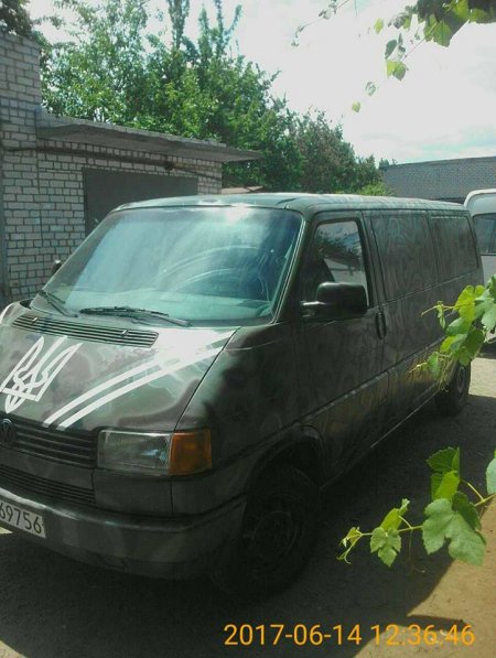 Бійцям від кременчужан передали купу корисного: від шкарпеток до автомобіля