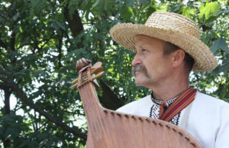 Голуби, рибалка, байки та музика: куди кременчужанам податися пофестивалити у липні