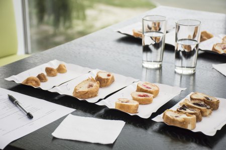 Тест на качество или «Чьи круассаны вкуснее»?