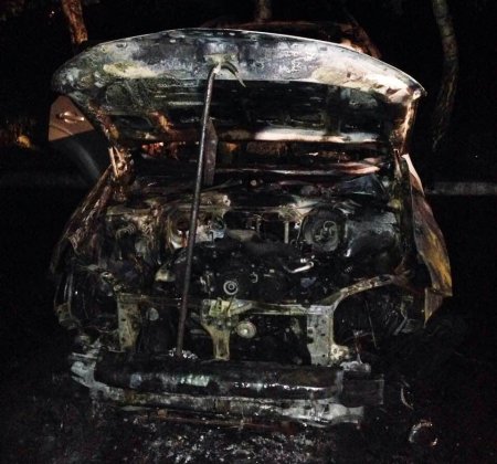 В Кременчуге на Раковке горел Subaru Forester