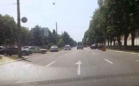 В Кременчуге на проспекте Свободы столкнулись Daewoo и «Таврия»: пострадала новорожденная девочка