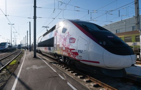 Кременчуг VS город из ЕС: Бордо (Франция)