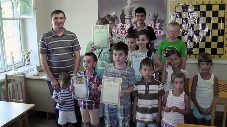 6-річний кременчужанин пожертвував турою, щоб захопити короля суперника