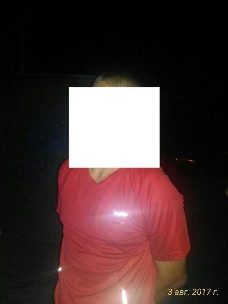 Прошел «сквозь стену»: кременчужанин ночью залез в магазин чтобы украсть деньги и сигареты