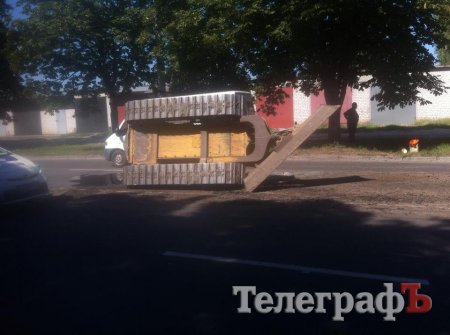 В Кременчуге на ул. Вадима Пугачева «прилег» бульдозер