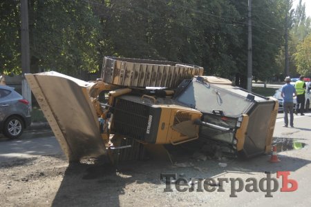 В Кременчуге на ул. Вадима Пугачева «прилег» бульдозер