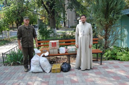В День гуманітарної допомоги кременчуцькі нацгвардійці отримали гостиці від прихожан УПЦ