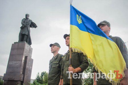 Ще замайорить жовто-блакитний стяг над Сімферополем, Донецьком та Луганськом