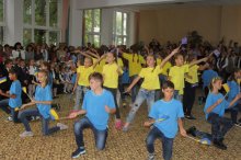 Первое сентября, первый класс, первый осенний дождь