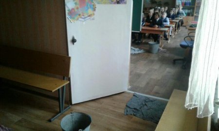 Первое сентября, первый класс, первый осенний дождь