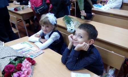 Первое сентября, первый класс, первый осенний дождь