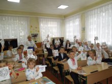 Первое сентября, первый класс, первый осенний дождь