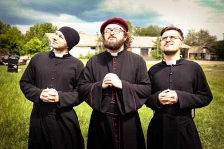 Рецензія від ТЪ: особливості контрабаса по-українськи