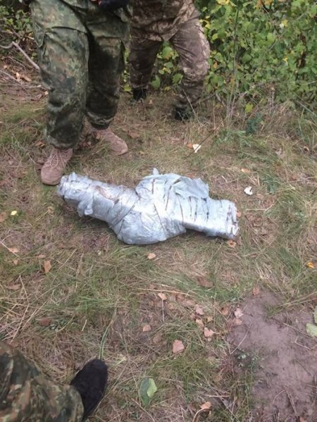 Под Кременчугом нашли тайник с оружием убитого криминального авторитета «Кирпича»