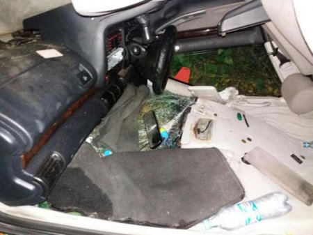 18-летний полтавчанин на Audi слетел в кювет и перевернулся: трое пострадавших