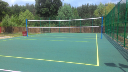 Жителі Кременчуцького району хочуть дивитися футбол на великому екрані