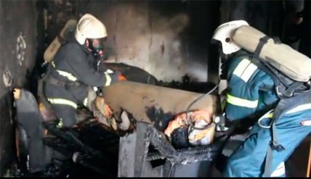 В Полтаве из горящей квартиры спасли мальчика, который был дома один