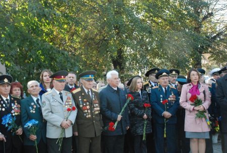 В День Города кременчужане почтили память погибших во Второй мировой войне