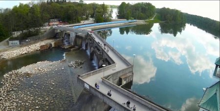 Кременчуг vs  город из ЕС: Аугсбург