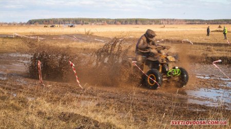 Бруд і пилюка: поблизу Кременчука пройде чемпіонату України з автокросу та крос-кантрі