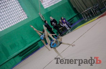 Юні красуні підкорювали Кременчук своєю витонченістю