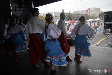 «Мені на фронті не так було страшно як сьогодні...»: пораненого бійця АТО розчулило привітання вихованців