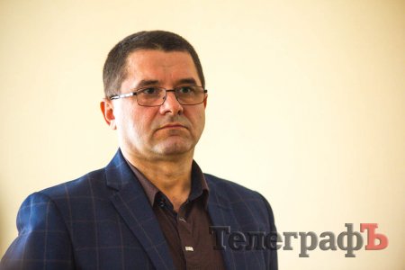 «Открытые слушания» по инвестпрограмме «Полтаваоблэнерго» в Кременчуге проходили практически в пустом зале