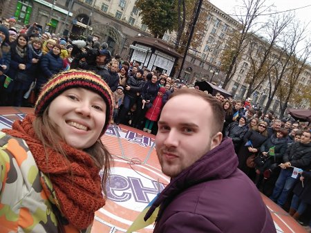 «Твереза» кременчужанка «засвітилась» в шоу «Караоке на Майдані»