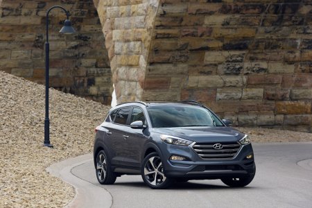 Не пропустите:  выгодные сезонные цены на бестселлер Hyundai Tucson!