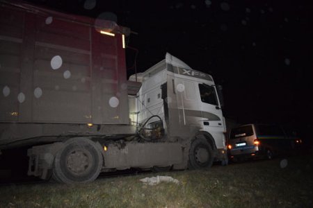 На Полтавщине фура «снесла» Toyota и скрылась с места ДТП: водитель легковушки погиб