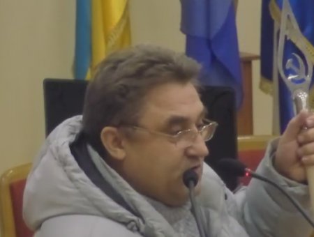 Тарифы на тепло, делёж денег и воспитание патриотов – сессия Кременчугского горсовета 16 ноября