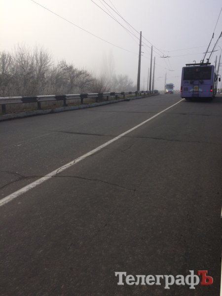 Фотофакт: в Кременчуге у маршрутки на ходу отвалилось колесо