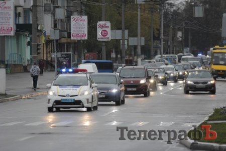 Кременчужане почтили День памяти жертв ДТП автопробегом