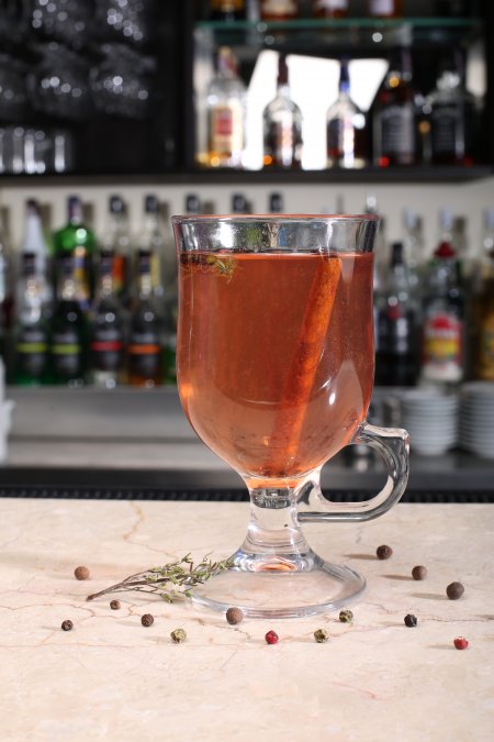 Новорічний корпоратив і Новорічна ніч у модній Європі