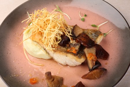 Новорічний корпоратив і Новорічна ніч у модній Європі