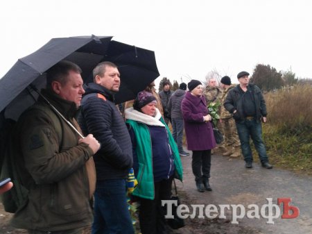 Матері віддали сина: бійця Сергія Серебреннікова забрали з безіменної могили у Кременчуці
