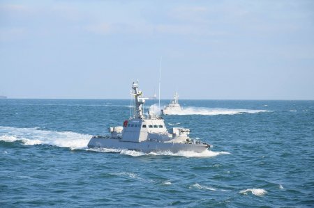«Кременчук» спустили на воду: новий катер Збройних Сил України отримав ім'я