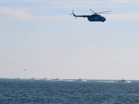 «Кременчук» спустили на воду: новий катер Збройних Сил України отримав ім'я