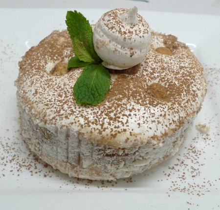 Новогодняя ночь в стиле «Операция «Ы», «Бриллиантовая рука», «Иван Васильевич меняет профессию»