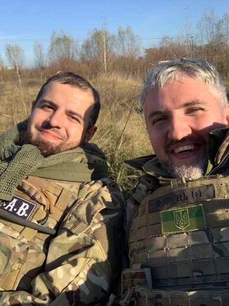 Володимир Єжов (справа) і Олег Рибальченко (зліва)