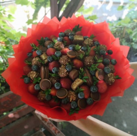 Анна Сенічкіна - солодкі букети