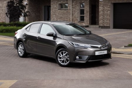 Toyota Corolla 2016 року випуску