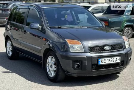 Ford Fusion 2007 року випуску